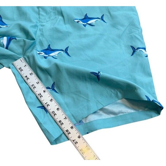 Bermuda Styles Shorts Light Blue Sharks AOP Men's Size 34 - 8" Inseam - Preppy - Picture 7 of 8